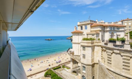 Sofitel/Miramar Apartment 2 1