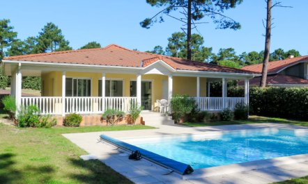 Eden Parc Golf de l'Ardilouse V6I Holiday Home 2