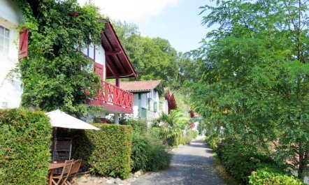 Collines Iduki Apartment 2 1