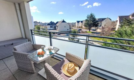 Grand Balcon, Piscine et proche du Port 1