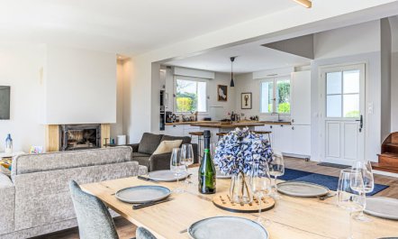 La Tour Bourgerel avec piscine 7