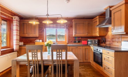 Deveron Lodge Holiday Home 2 6