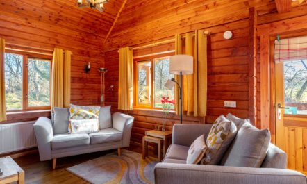 Deveron Lodge Holiday Home 2 3