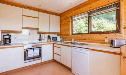 Achmony Secluded Westend Holiday Home 2 3