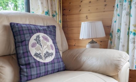 Achmony Byre Holiday Home 5 6