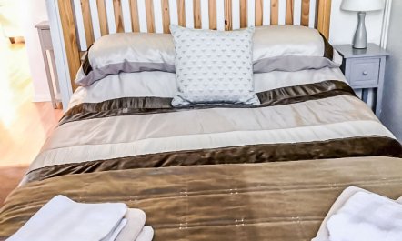 Oak Cottage Cottage 5 0