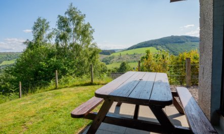 Achmony Number 10 Holiday Home 4 1