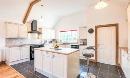 Mountain View Lodge 3