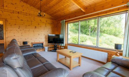 Achmony Number 6 Holiday Home 3 7