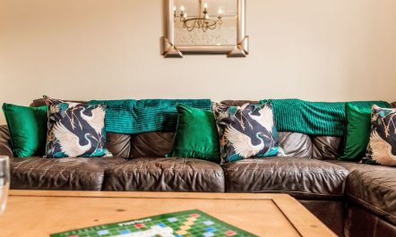 Tregony House 1 Bedroom 1