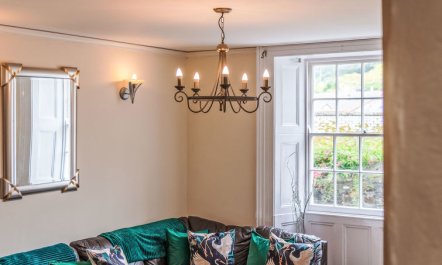 Tregony House 1 Bedroom 9