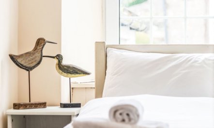 Tregony House 2 Bedrooms 4