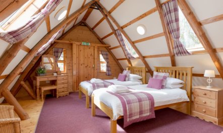 Rabbie Burns Lodge 3