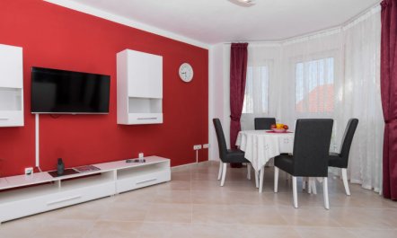 Villa Nikaroni Apartment 2 1