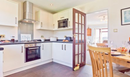 Lake District Coastal Cottage 7