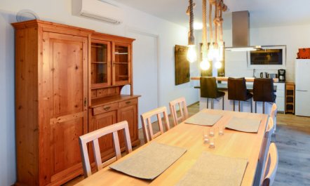 Viva-by the sea-garden & terraces 6