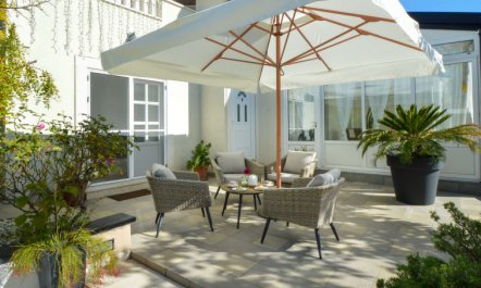 Villa Bloom garden 3