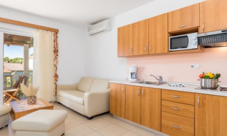 Mihaela 3 Apartment 3 6