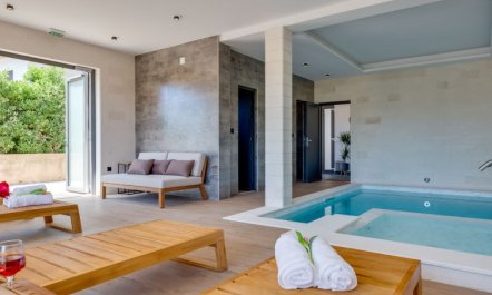 Luxury Villa Terra Maiorum Apartment 2