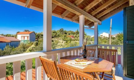 Petra 3 Apartment 3 1