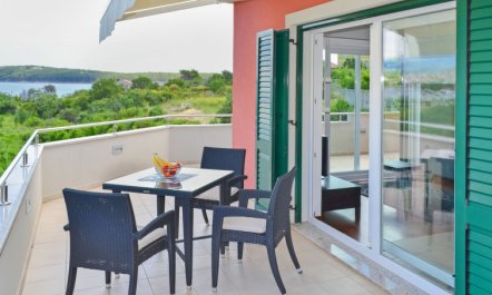 Jadranka Apartment 2 3