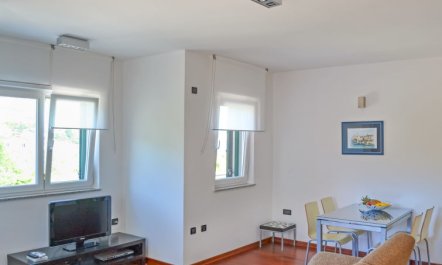 Jadranka Apartment 3 2