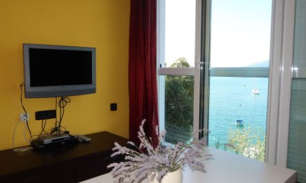 Milevoj Apartment 6 6