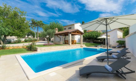 The Mulberry Stonehouse 5