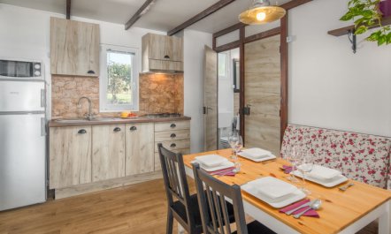 Mobilhome Deluxe Holiday Home 3 6