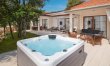Luxury Bay Villa with private hot tub 6