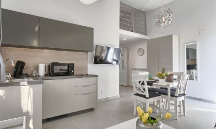 La Mer Apartment 4 2