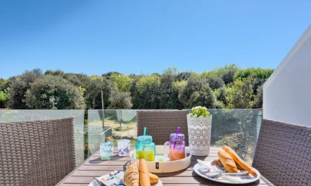 La Mer Apartment 3 4