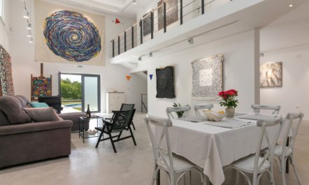 Studio Gallery Bura 2