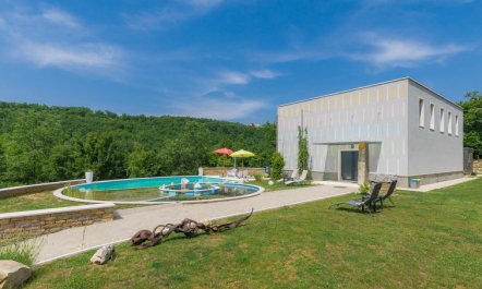 Studio Gallery Bura 5