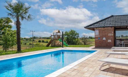 Countryside estate 4