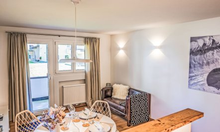 Chesa Palüdin 1 - Celerina Apartment 3 6