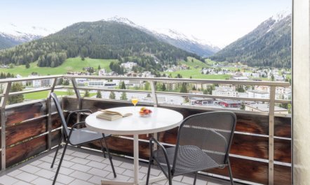 Guardaval (Utoring) Apartment 8 1