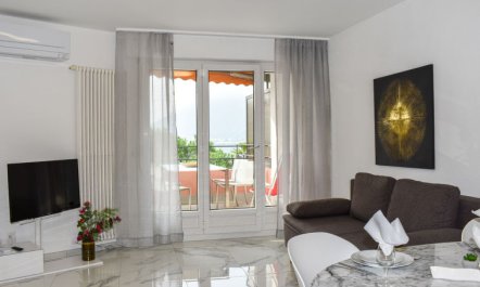 App. 704 Apartment 9 6