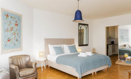 Double Room Modern Apartment 9 3