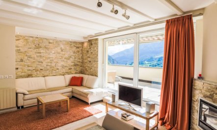 Cristal Apartment 10