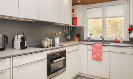 Dianthus Apartment 2 6