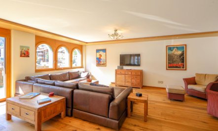 Whymper Apartment 4 1