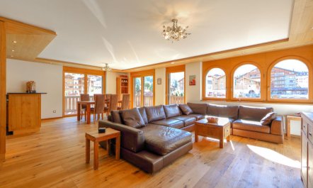 Whymper Apartment 4 6