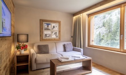 SWISSPEAK Resorts Zinal Apartment 3 1