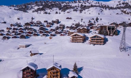 Apartmenthaus Riederhoru A 1. OG Ost 3