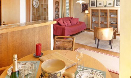 Jeanne D'Arc Apt. H-58 Apartment 2 1