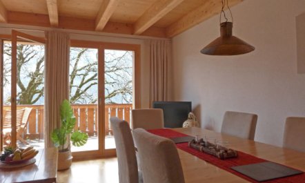 Racer's Retreat Apt.2 Apartment 5 7