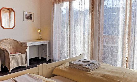 Racer's Retreat Apt.12 Apartment 2 3