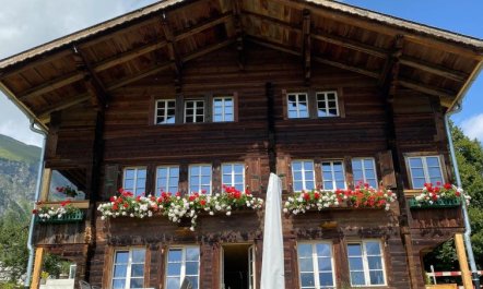 Untere Bühlstrasse 10 - EG