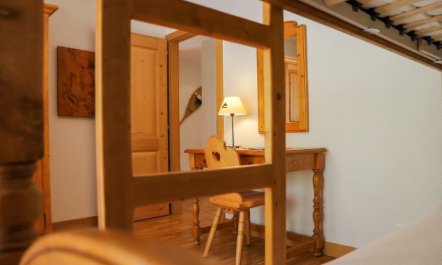 Cimes-Blanches A 302 Apartment 8 4